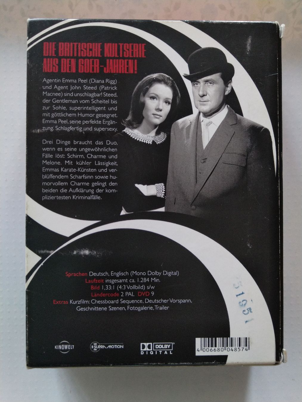 Tutti i DVDs: Mit Schirm, Scharm und Melone – Usato da Bischofszell venduto da Museumscafe 7