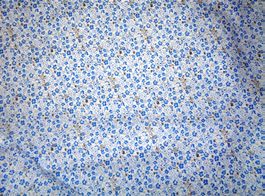 Baumwollstoff  50 x  140 cm feine Blümchen