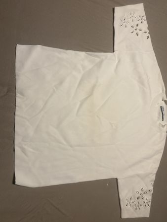 Weisses Sommer T-Shirt mit Blumenmuster - Top Zustand!