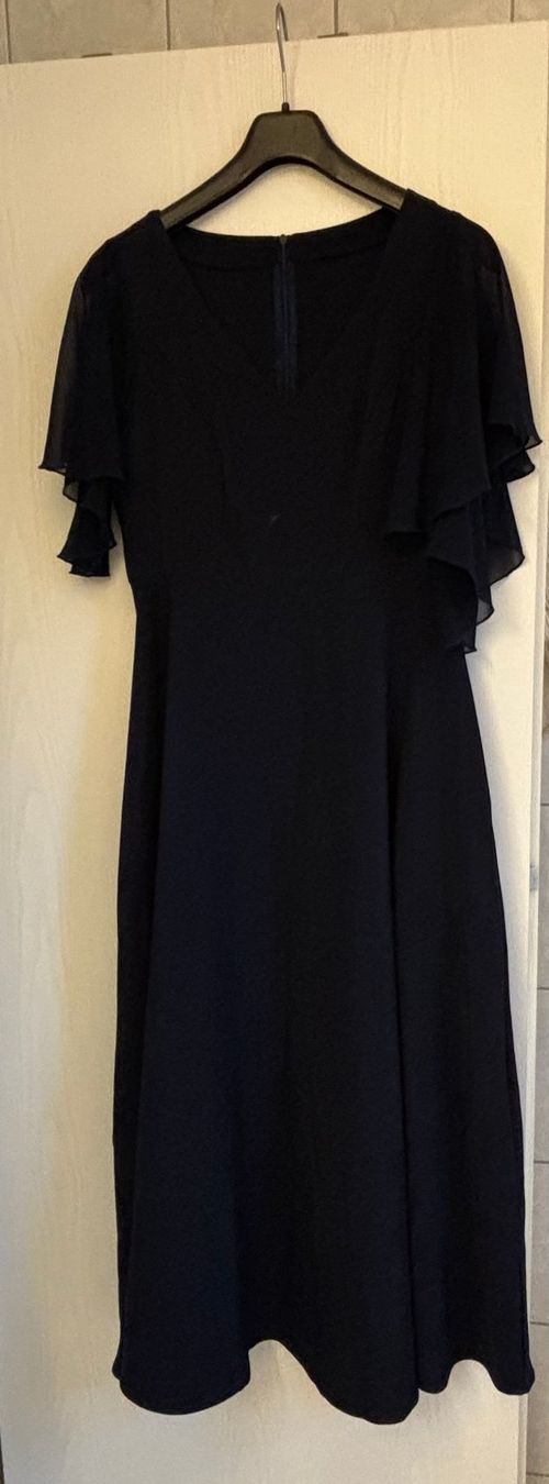 Kleider: Damen Kleid dunkelblau Grösse 40 neu – Neu (gemäss Beschreibung) aus Münchwilen AG von Juean 4