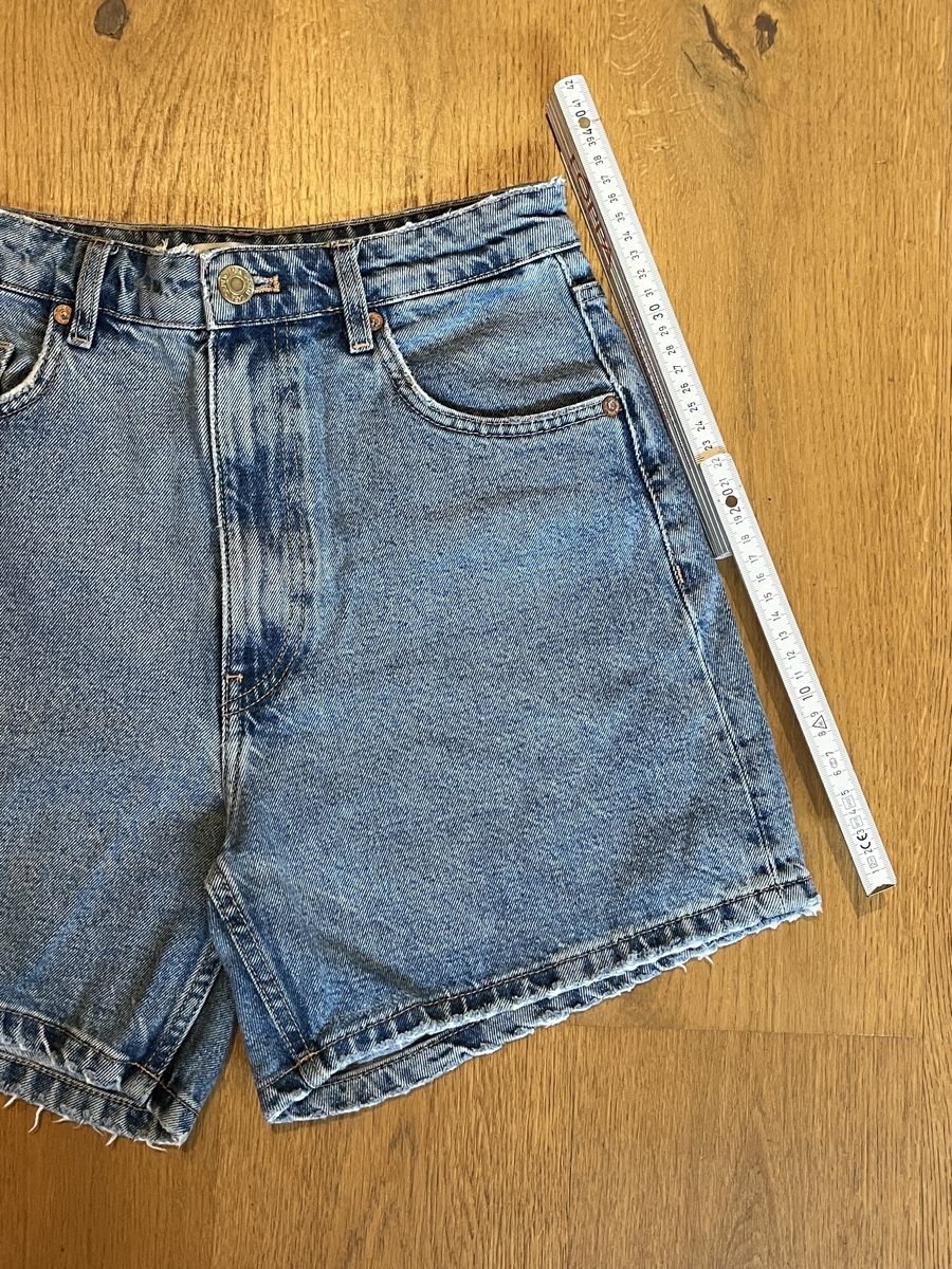 Zara Jeans: Zara Jeans Shorts – Usato da Samedan venduto da K7kgh 6