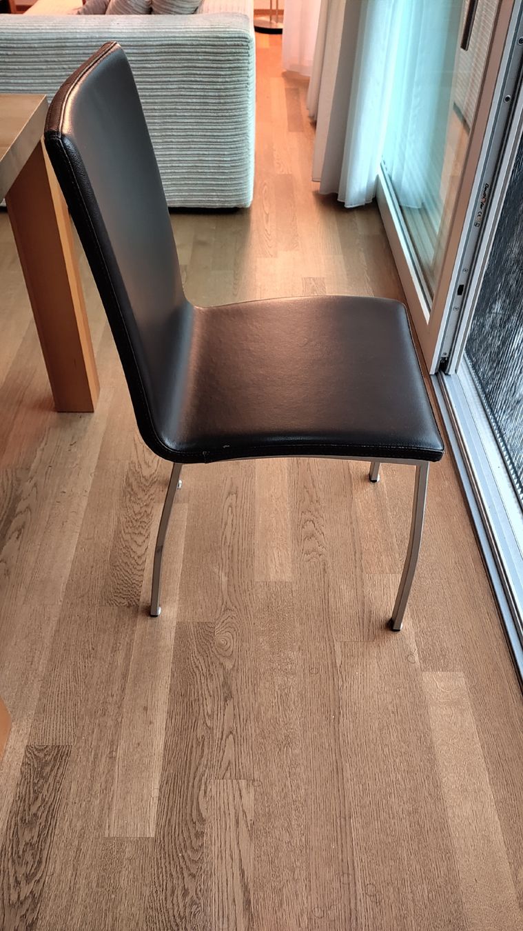 Chaises: Stuhl Esszimmer, 8 Stück – D'occasion à Bätterkinden par neuseeland79 2