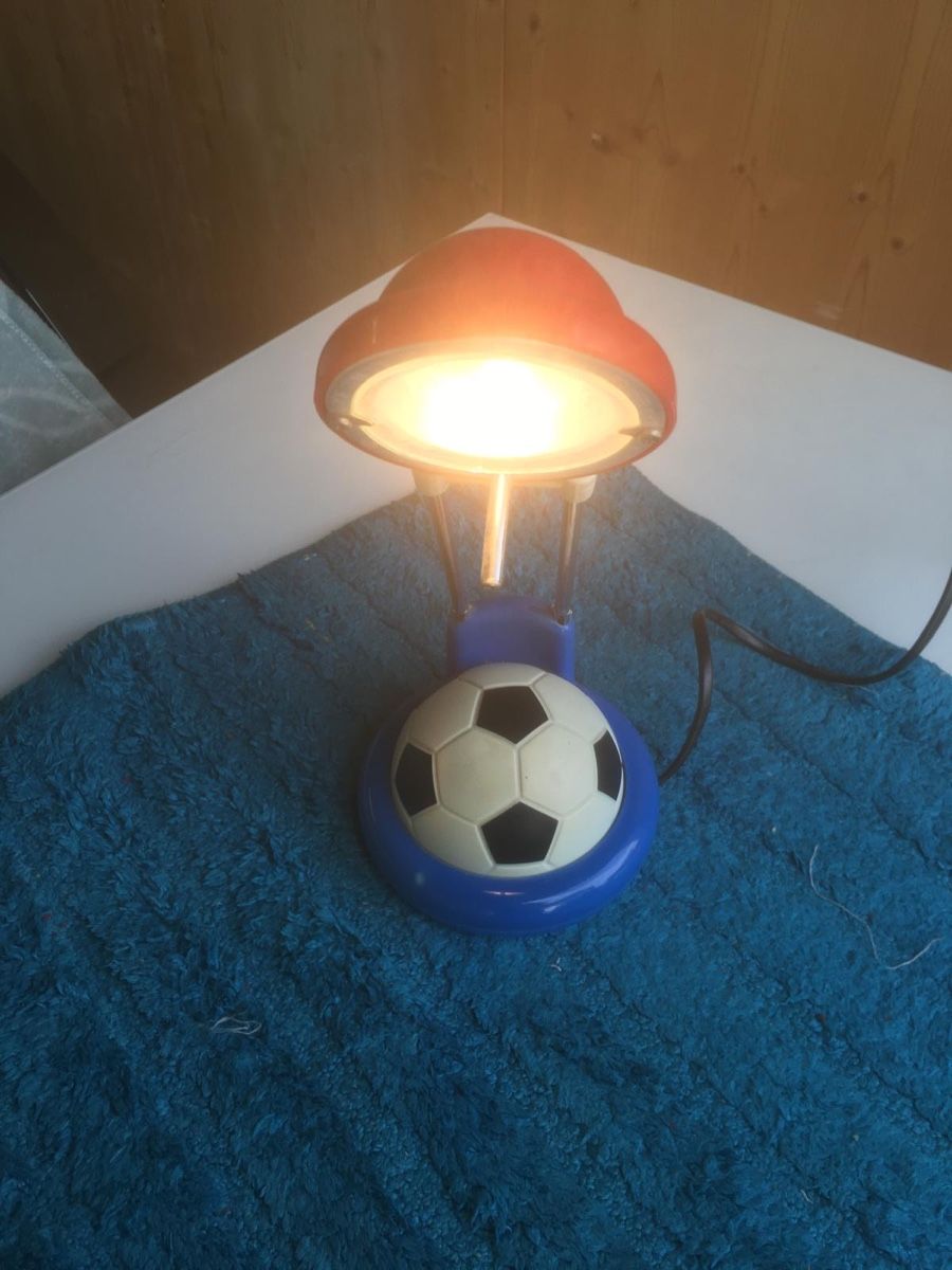 Lampade: Tischlampe Fussball – Usato da Frauenfeld venduto da stern081 1