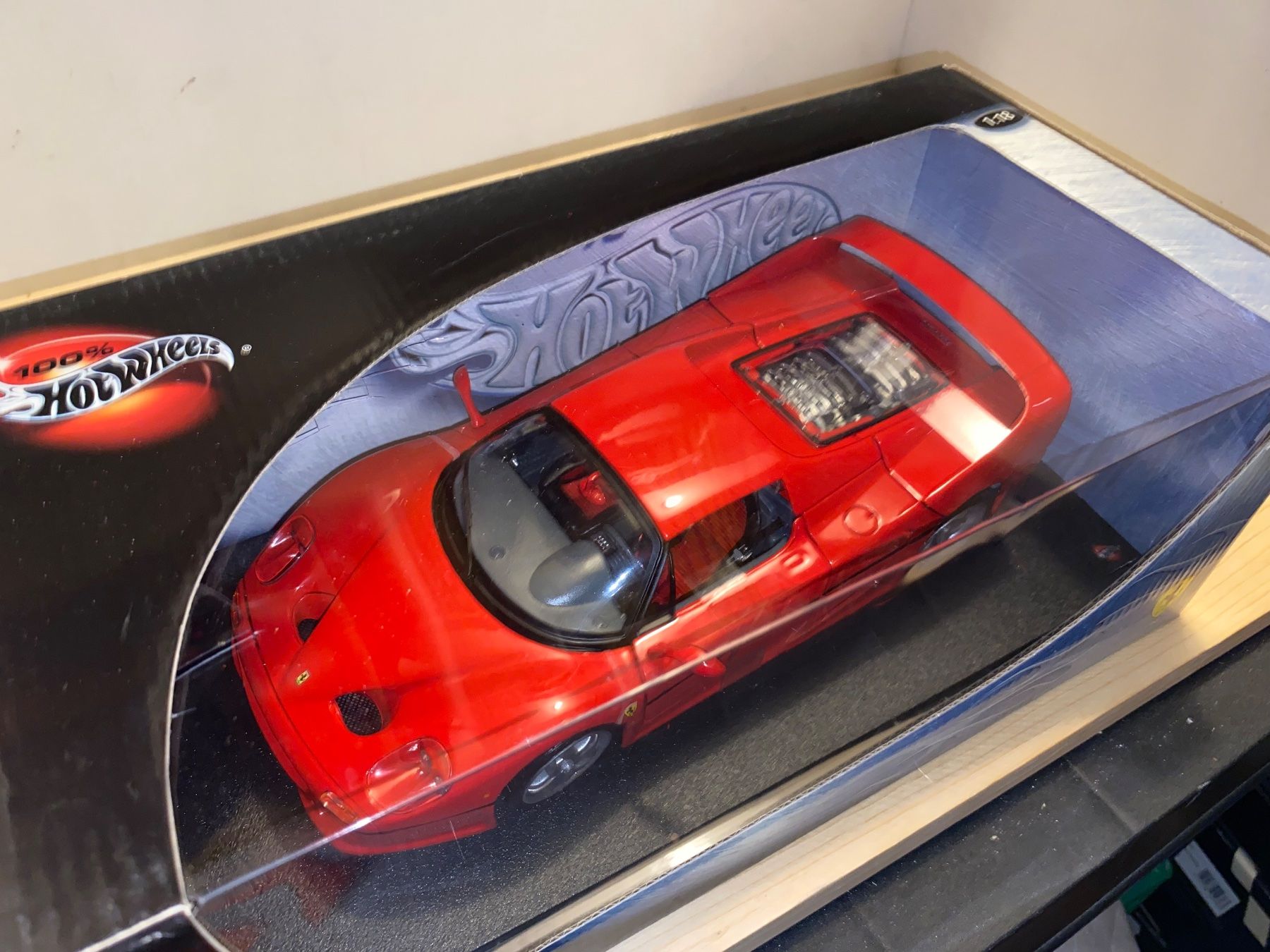 Ferrari Modellini d'auto: Ferrari F50 - 1/18 – Nuovo (secondo la descrizione) da Wohlen AG venduto da PrivatSammlung 2