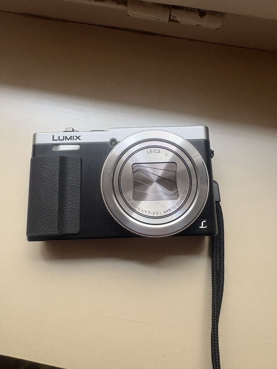 Panasonic Appareil photo: Panasonic Lumix DMC-TZ71 – D'occasion à Basel par Tro_1can