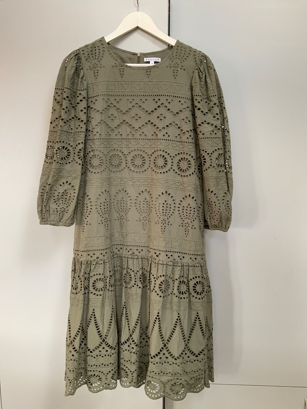 Kleider: ANGOOR Kleid oliv  gr 38 – Gebraucht aus Cham von Mira10