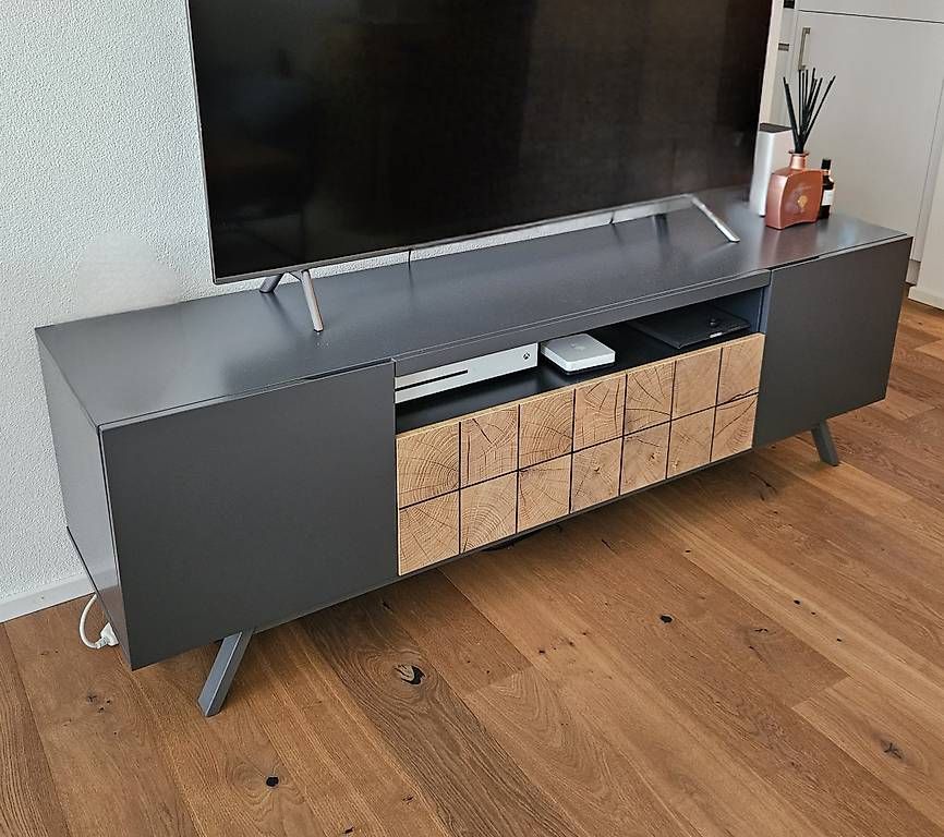 Mobili TV: TV-Möbel / Lowboard – Usato da Lachen SZ venduto da mel_m85j