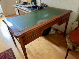 Bureau style Louis XVI 5 tiroirs