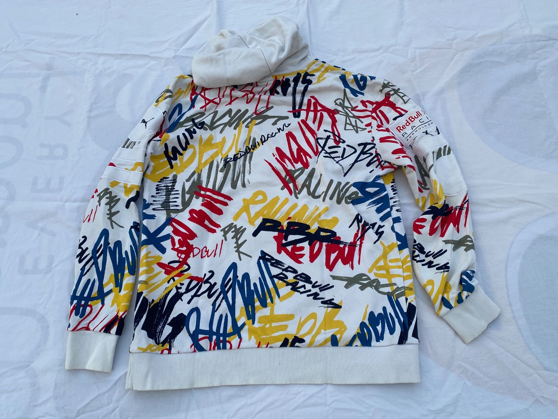 Puma Pullover & Sweatshirts: Sweat Puma t. M – Gebraucht aus Lonay von Ikoko 1