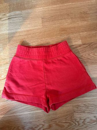 Shorts von H&M_Rot_Gr. XS.