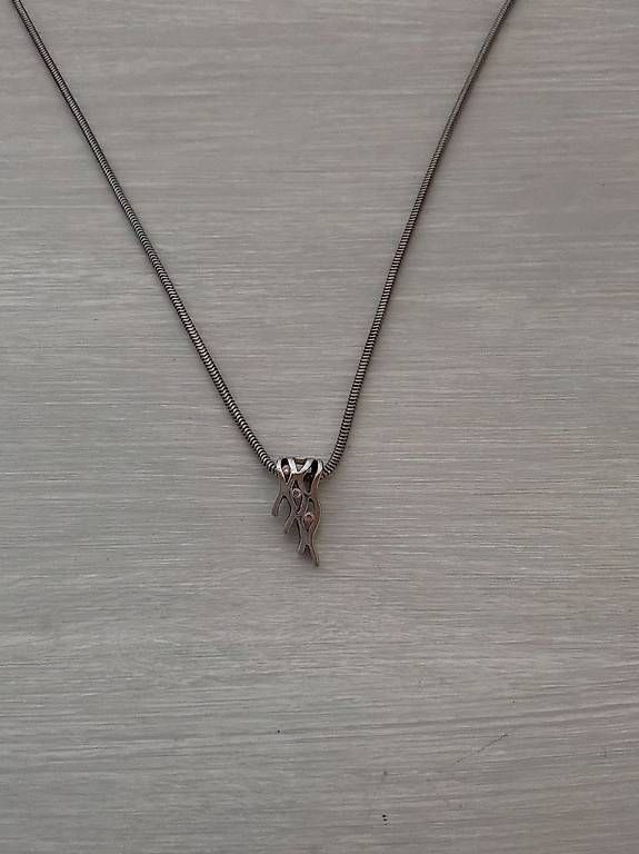 Ciondoli: Pendentif en argent avec 3 brillants rose – Usato da Sion venduto da gege08 1