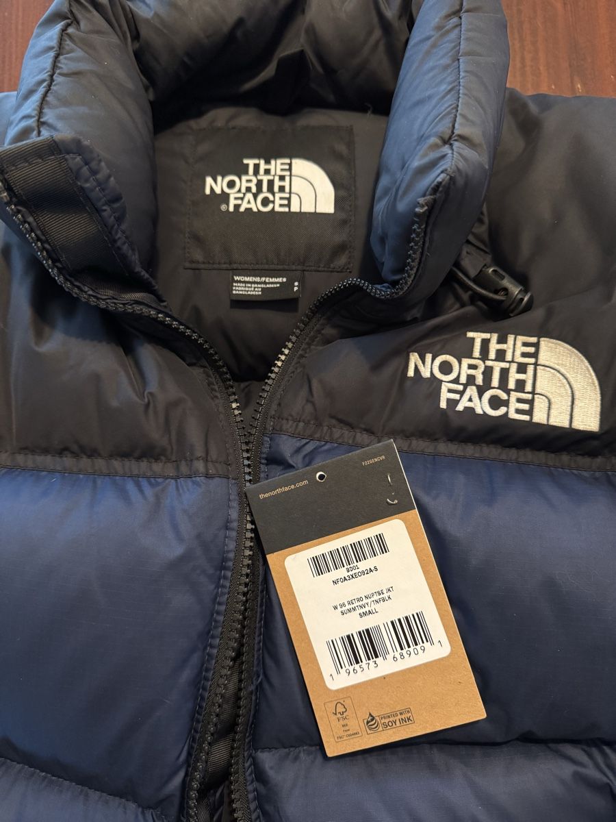 North Face Giacche: Northface W 96 Retro Nuptse JKT Gr. S – Nuovo (secondo la descrizione) da Buonas venduto da Mikesteal 1