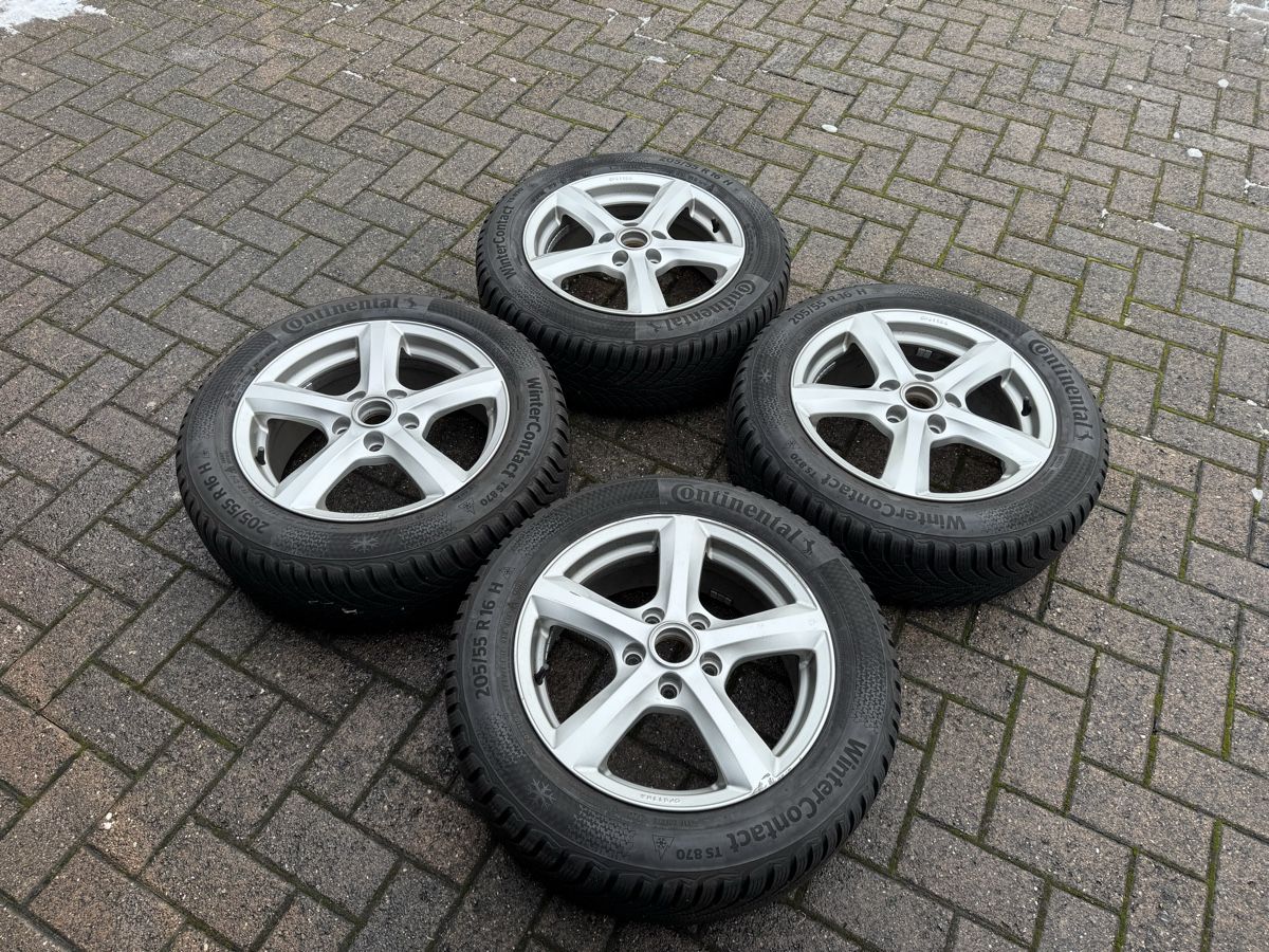 Pneumatici & Ruote complete: Komplettwinterräder Vw Golf Gamaparts – Usato da Aristau venduto da 020214 1