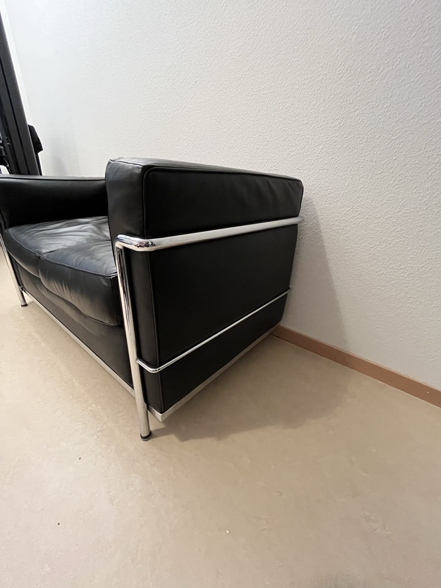 Sofas: Corbusier LC2 Replica Zweisitzer – D'occasion à Zürich par ju1ian 1