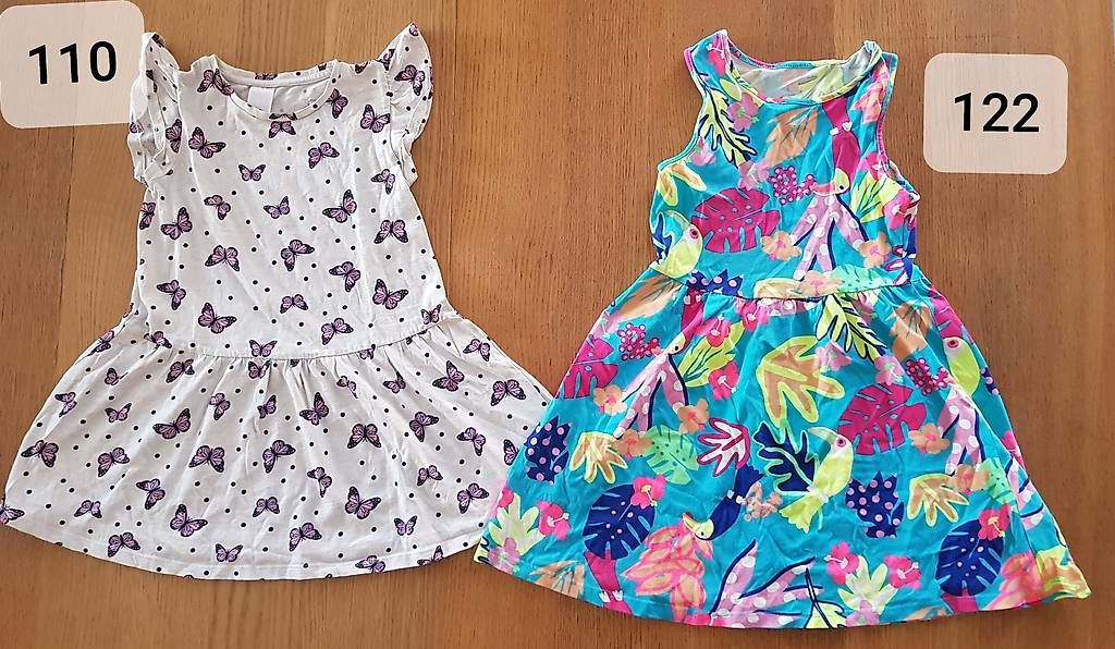 Lotti & Set di vestiti: Vestiti estivi per bambina – Usato da Tesserete venduto da mpo_57tg 2