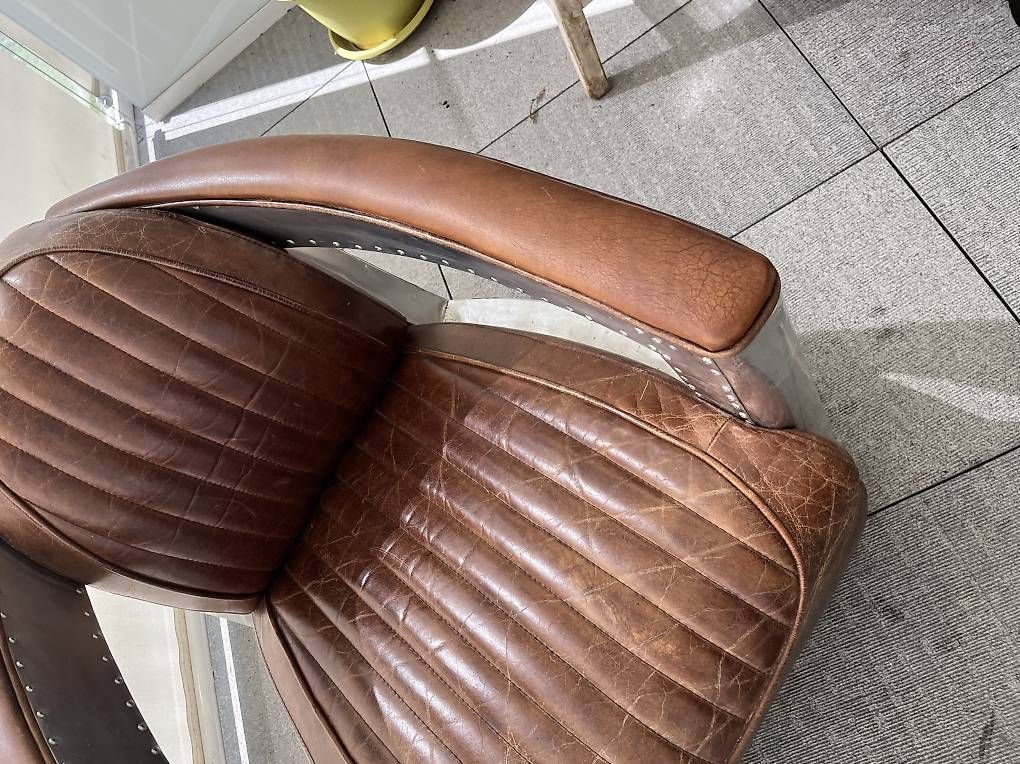 Sessel: Fauteuil Aviateur en cuir – Gebraucht aus Pully von friporte11 3