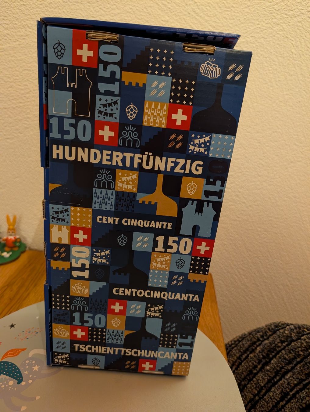 Feldschlösschen Bevande alcoliche: Feldschlösschen Bier Sonderedition 150 Jahre – Nuovo e nell'imballaggio originale da Bonaduz venduto da ChristinaCh
