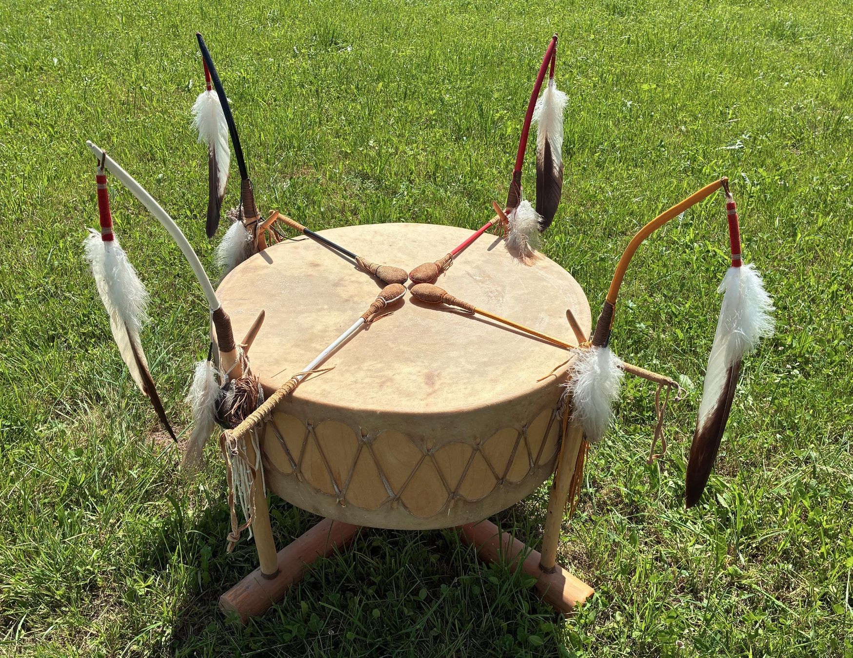 Strumenti musicali: Schamanen-Trommel der Lakota – Usato da Bäretswil venduto da robsonantik 1