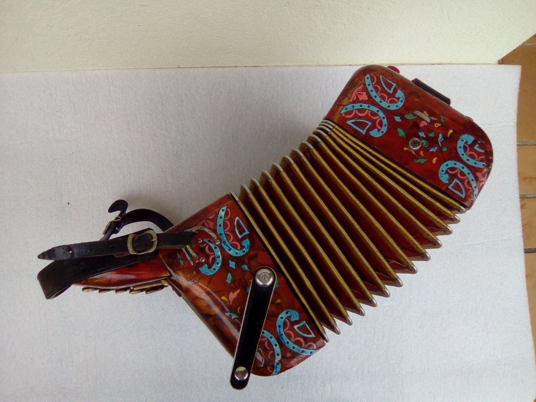 Musikinstrumente: Handharmonika Bertone & Locatelli 1921-1949 – Gebraucht aus Stüsslingen von Toppix 3