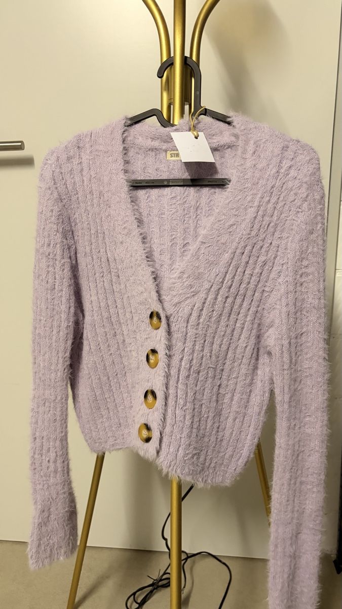Giacche: Strickjacke Flieder Kuschelweich Gr. S – Usato da Fehraltorf venduto da ali_8wp6