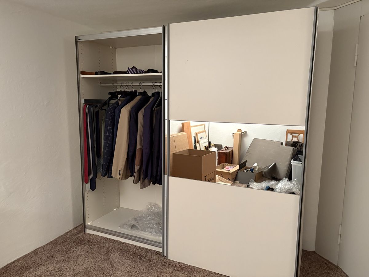 Pfister Armadi: Kleiderschrank – Usato da St. Gallen venduto da sophia2001 2
