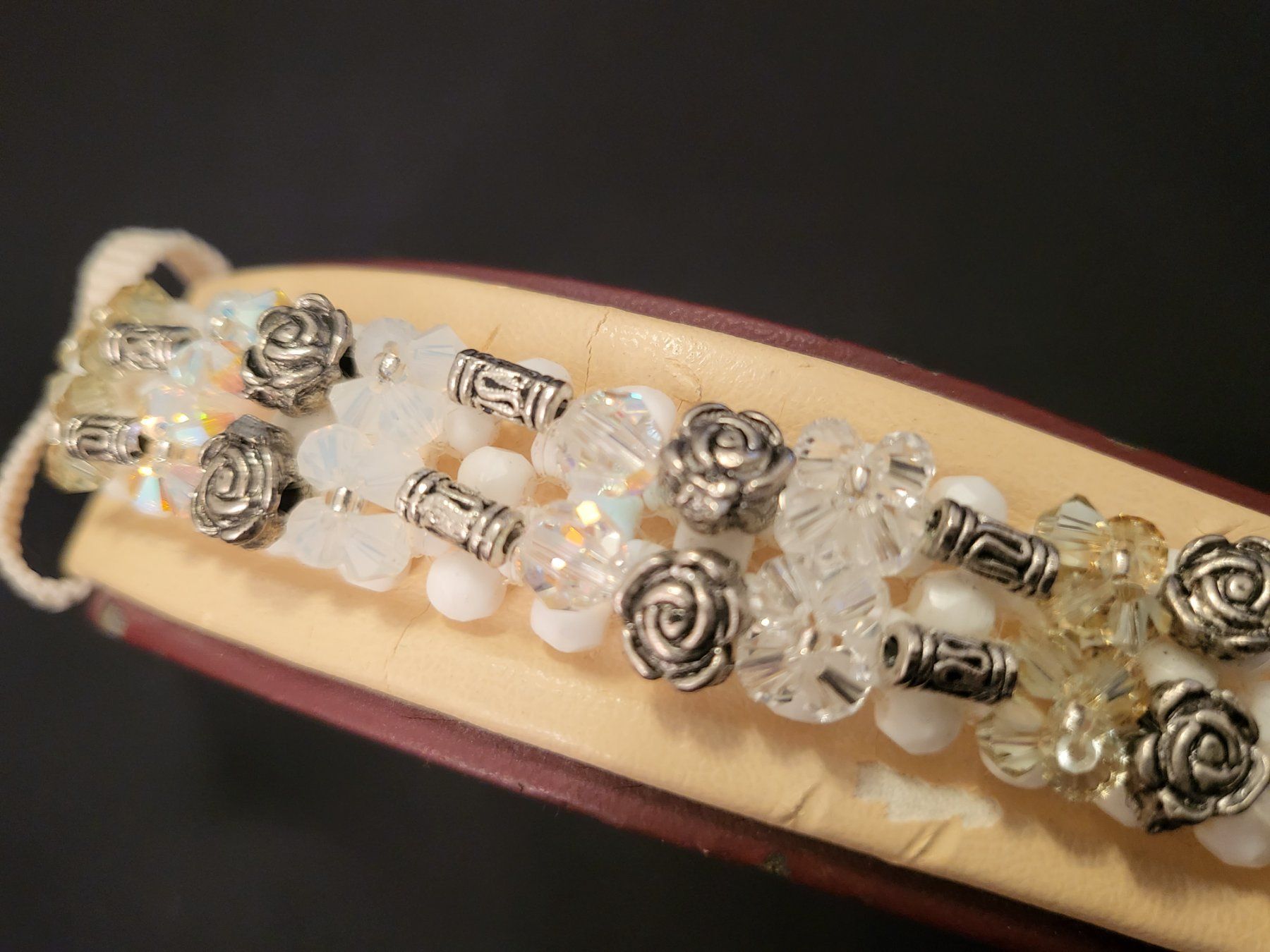 Bracciali & Braccialetti: Handgemachte swarovski Armkette – Nuovo (secondo la descrizione) da Dietikon venduto da Eleda 1