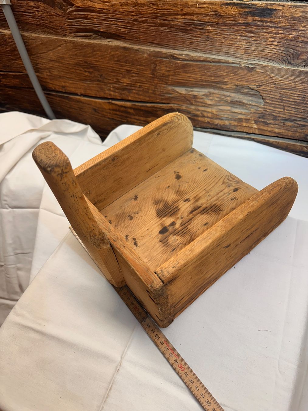 Articoli in legno: antikes Holz Schüfeli – Usato da Einsiedeln venduto da Vtec1987
