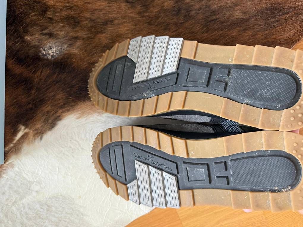 Chaussures femmes: Philippe Model Sneakers  – D'occasion à Zürich par AJO91 2