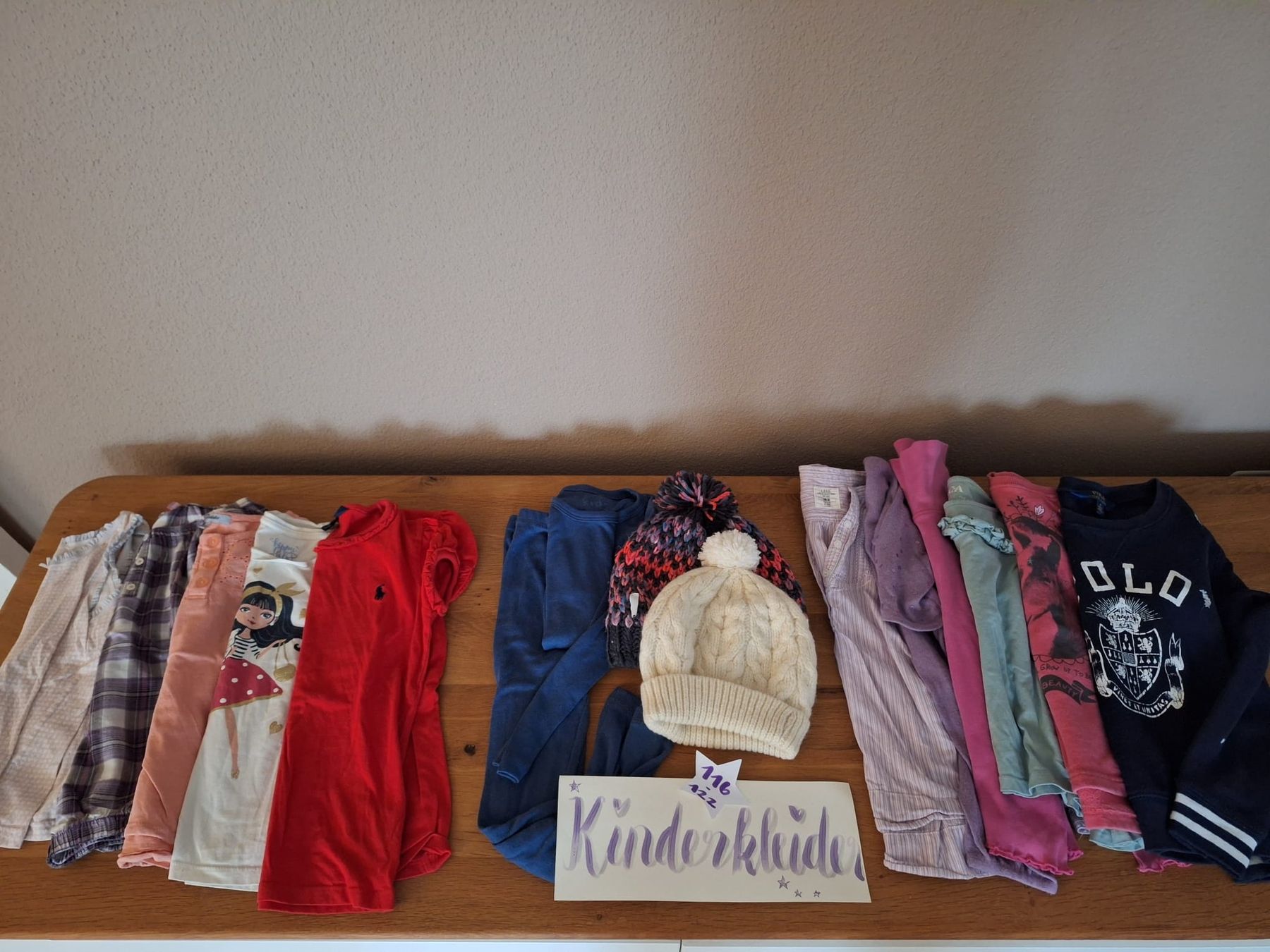 Lotti & Set di vestiti: Kinderkleider Mädchen 116- 122 – Nuovo (secondo la descrizione) da Honau venduto da Eltian 3