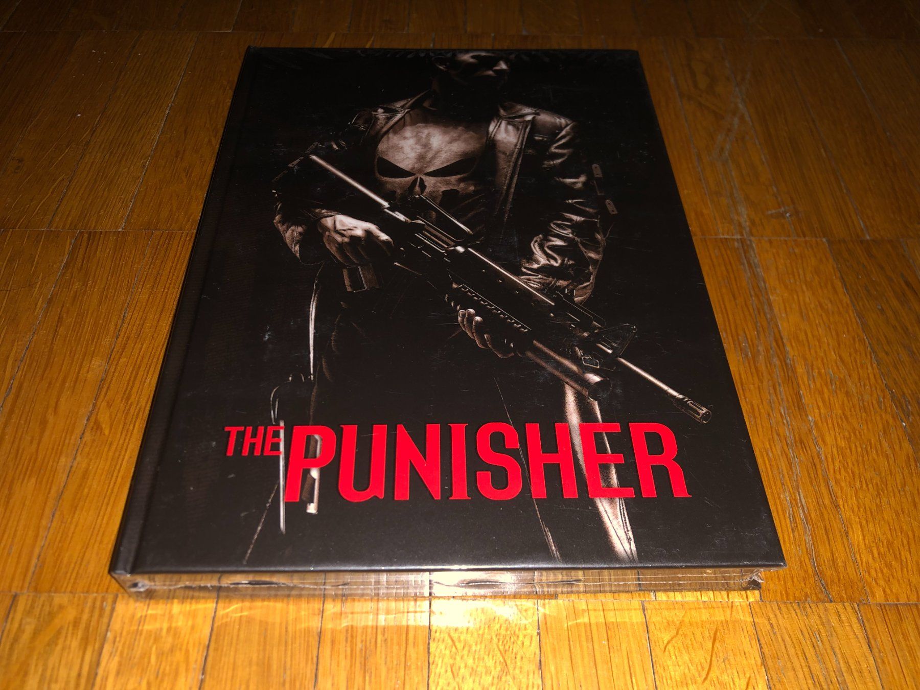 Tutti i DVDs: The Punisher - MEDIABOOK - E - BEWAFFNETER MAN - UNCUT – Nuovo e nell'imballaggio originale da Basel venduto da havsok