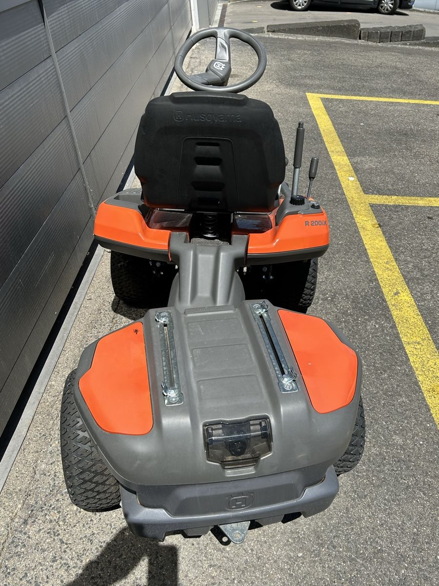 Husqvarna Tagliaerba: Husqvarna Akkurider 200iX – Nuovo (secondo la descrizione) da Rorschacherberg venduto da remoli16 3