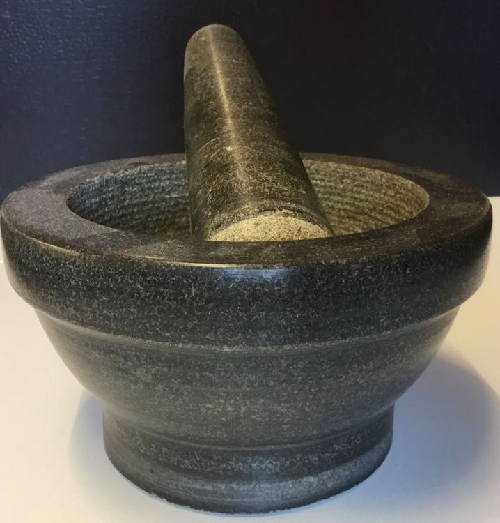 Massive Mörser aus Stein (Gebraucht) in Zürich für CHF 14.9 – mit ...