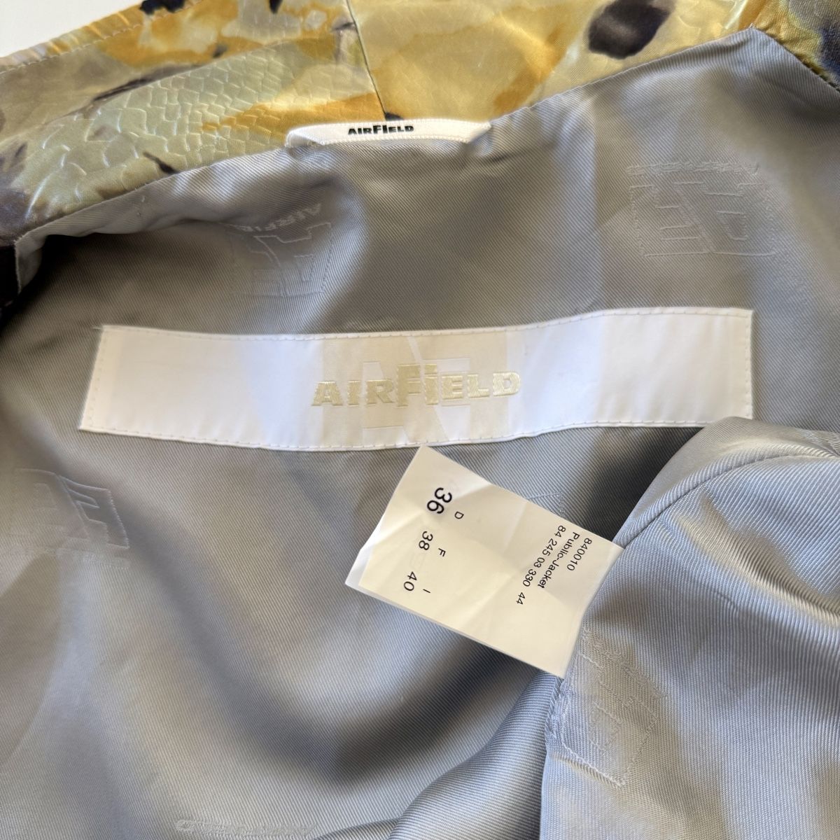 Airfield Giacche: AIRFIELD Light Blazer – Nuovo (secondo la descrizione) da Emmen venduto da Colette-Juliette 7