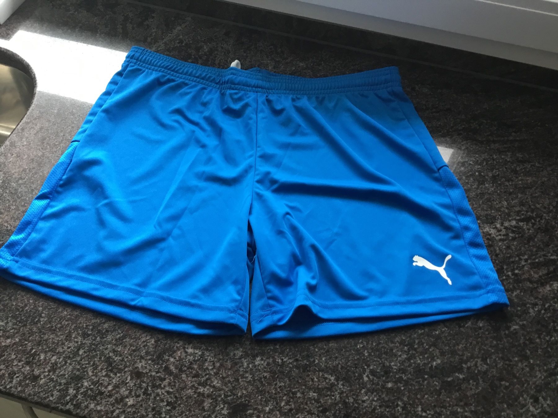 Hosen: Puma kurze Hosen M neu – Neu (gemäss Beschreibung) aus Würenlos von Tina48 1