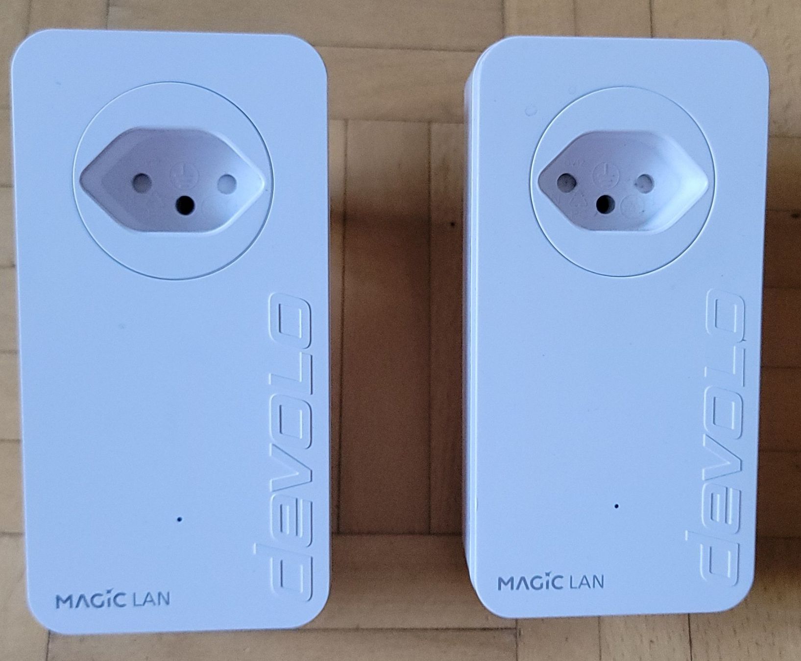 Devolo Lecteurs & Adaptateurs: DEVOLO Magic 2 LAN 1-1-2 ( 2400 MBit) – D'occasion à Olten par notna62