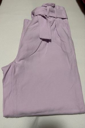 Hallhuber Stoffhose in Flieder Gr. 34 - perfekt für den Früh