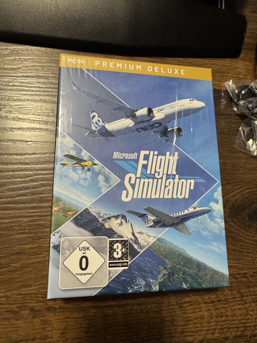 Microsoft Giochi: Flight Simulator Premium Deluxe mit Thrustmaster Joystick – Nuovo (secondo la descrizione) da Felben- Wellhausen venduto da RS8552 1