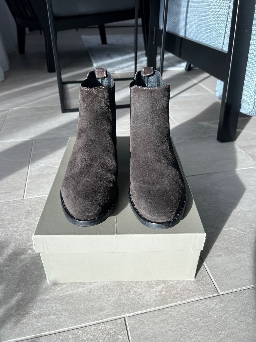 Scarpe da donna: Chelsea Schuhe 37 – Usato da Erlenbach ZH venduto da Irina_from_Erlenbach 1