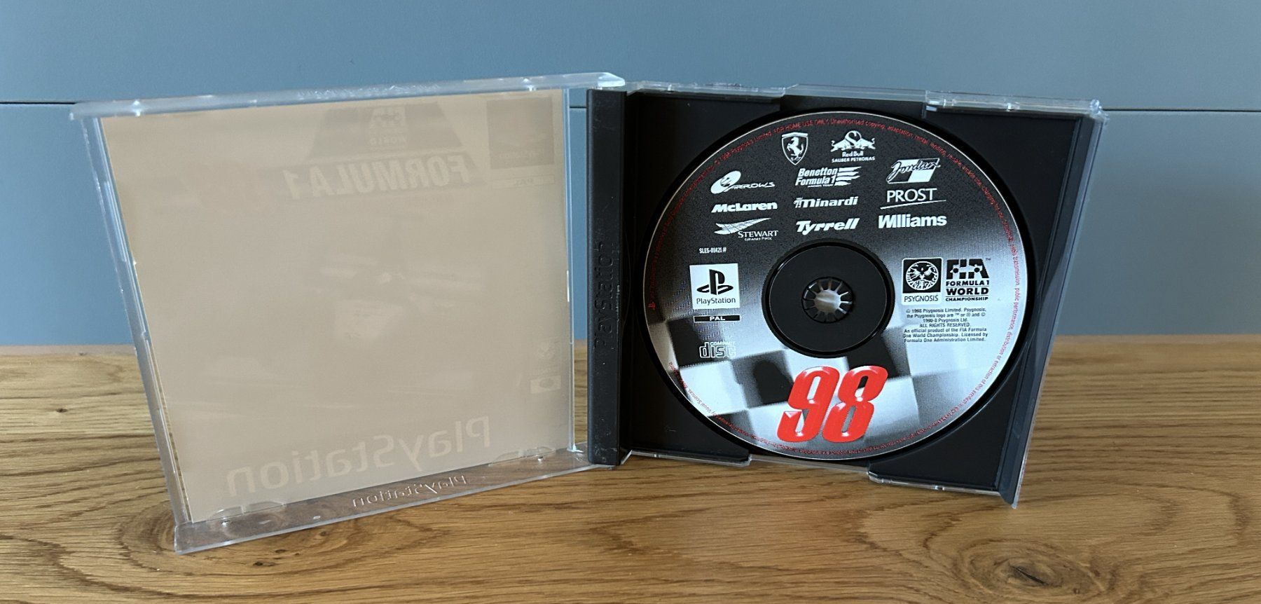Sony Jeux: Formula 1 98 PS1 – D'occasion à Liebefeld par Eaglewings5 1