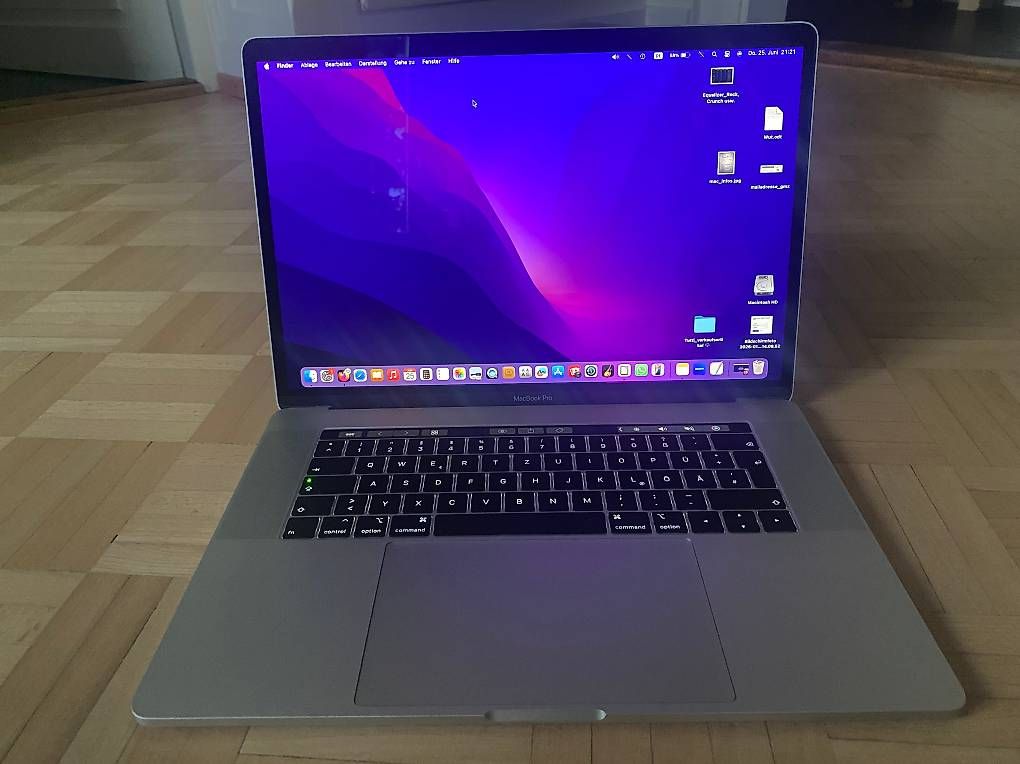 Apple Notebook: MacBook Pro 15", 16GB, 512 SSD – Usato da Bäretswil venduto da Leatherman 1