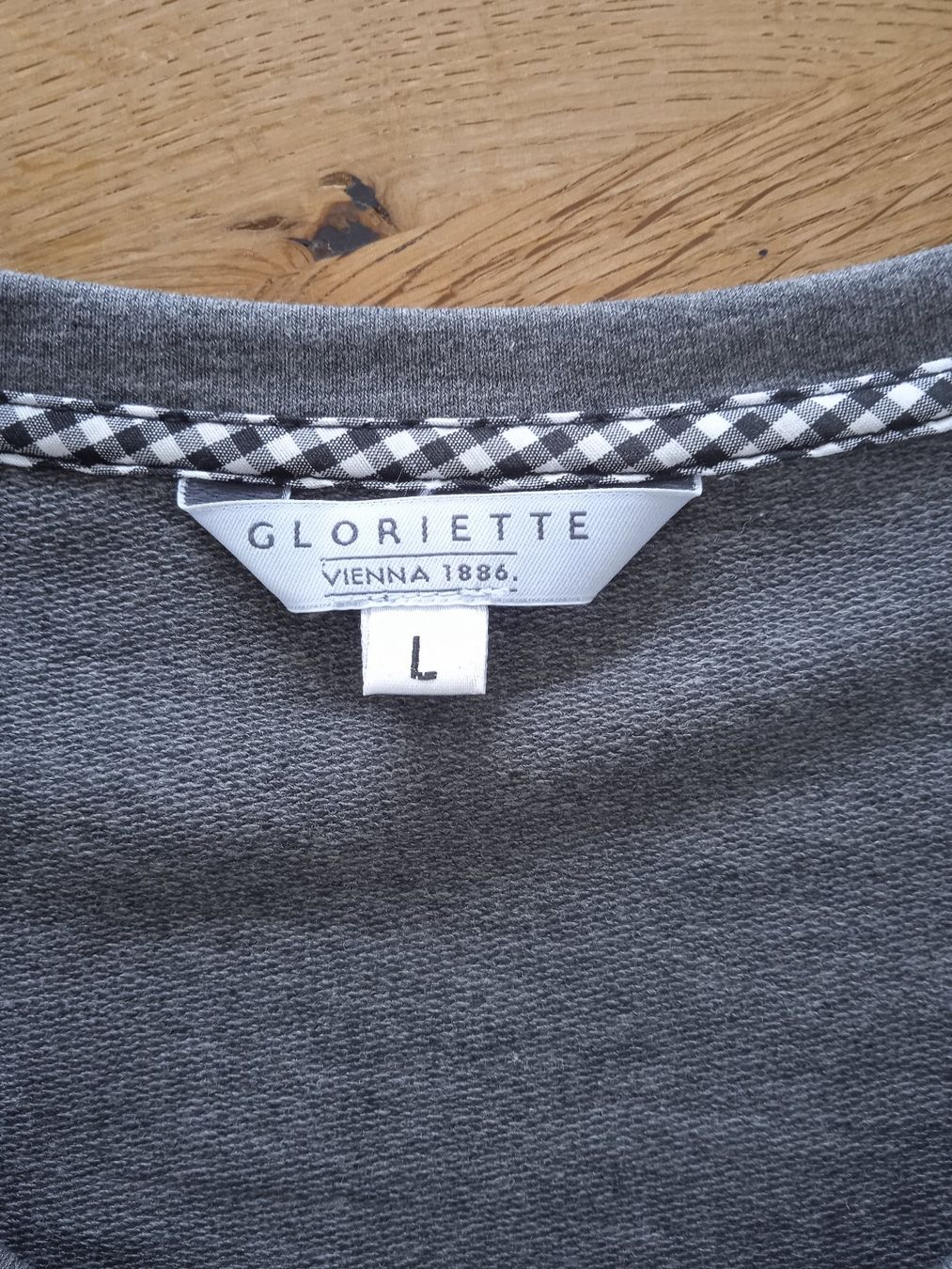 Pullover & Sweatshirts: Shirt mit Hirschen Gr. L 3/4 Arm Anthrazit – Gebraucht aus Rothrist von MaSa82 2