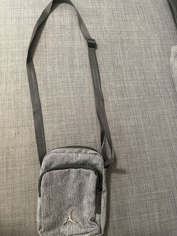 nike air jordan bauchtasche