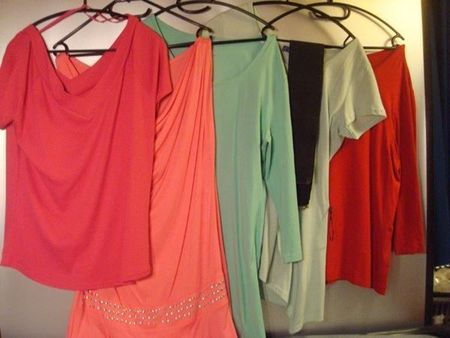 ❗ Jetzt = 19.- Fr. !!❗ 5x tolle Damen Shirt: Kleiderpaket