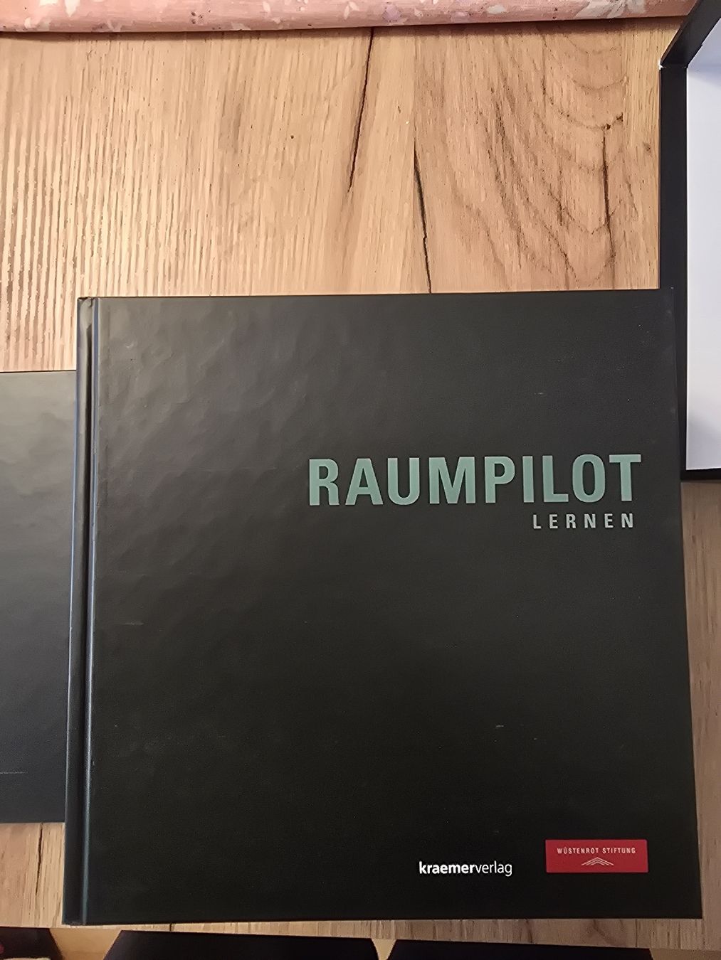 Libri: Raumpilot - Planungsbücher – Usato da Zürich venduto da lui_dzk5 3