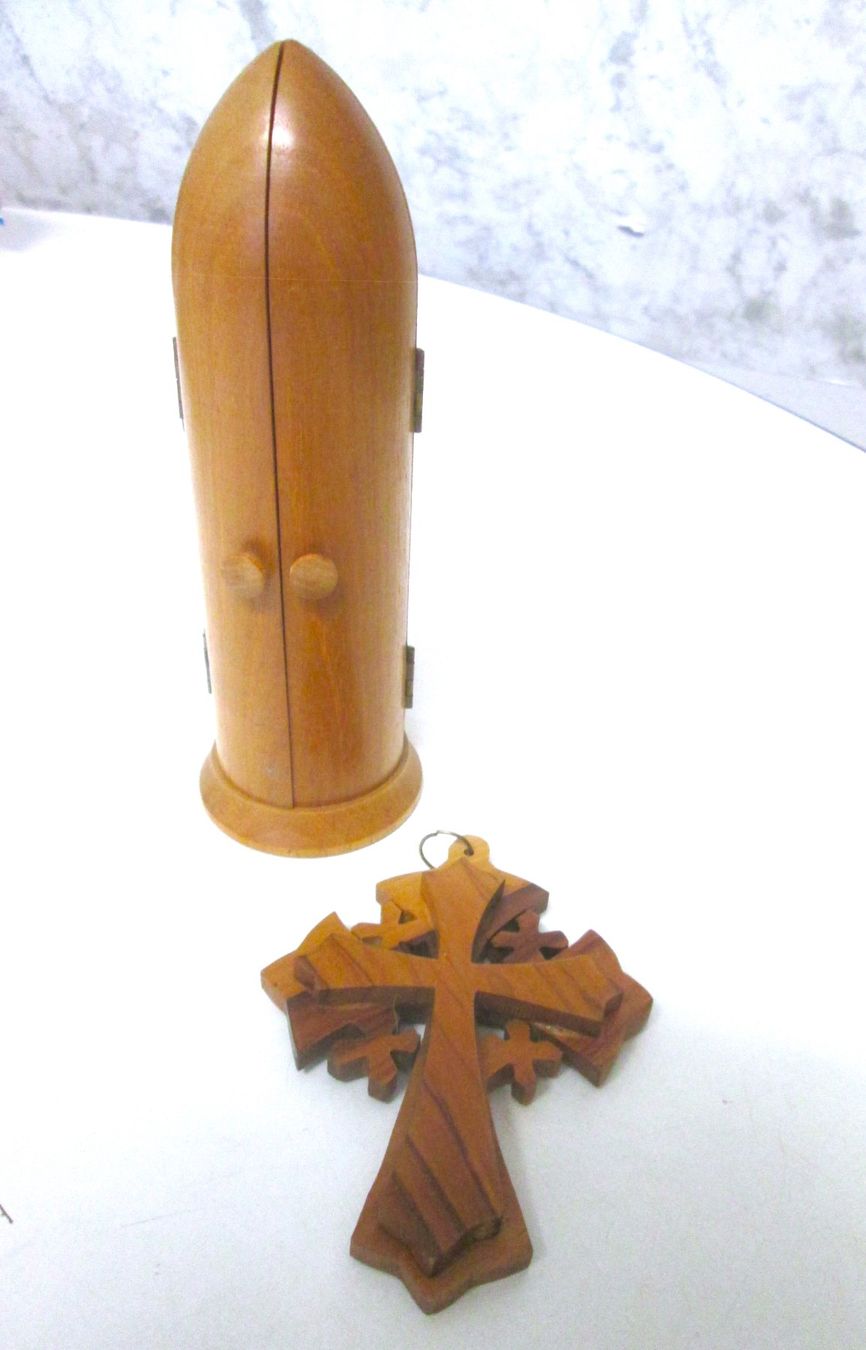 Tutte le decorazioni: Religiöse Objekte aus Holz – Usato da Sementina venduto da babucia 2
