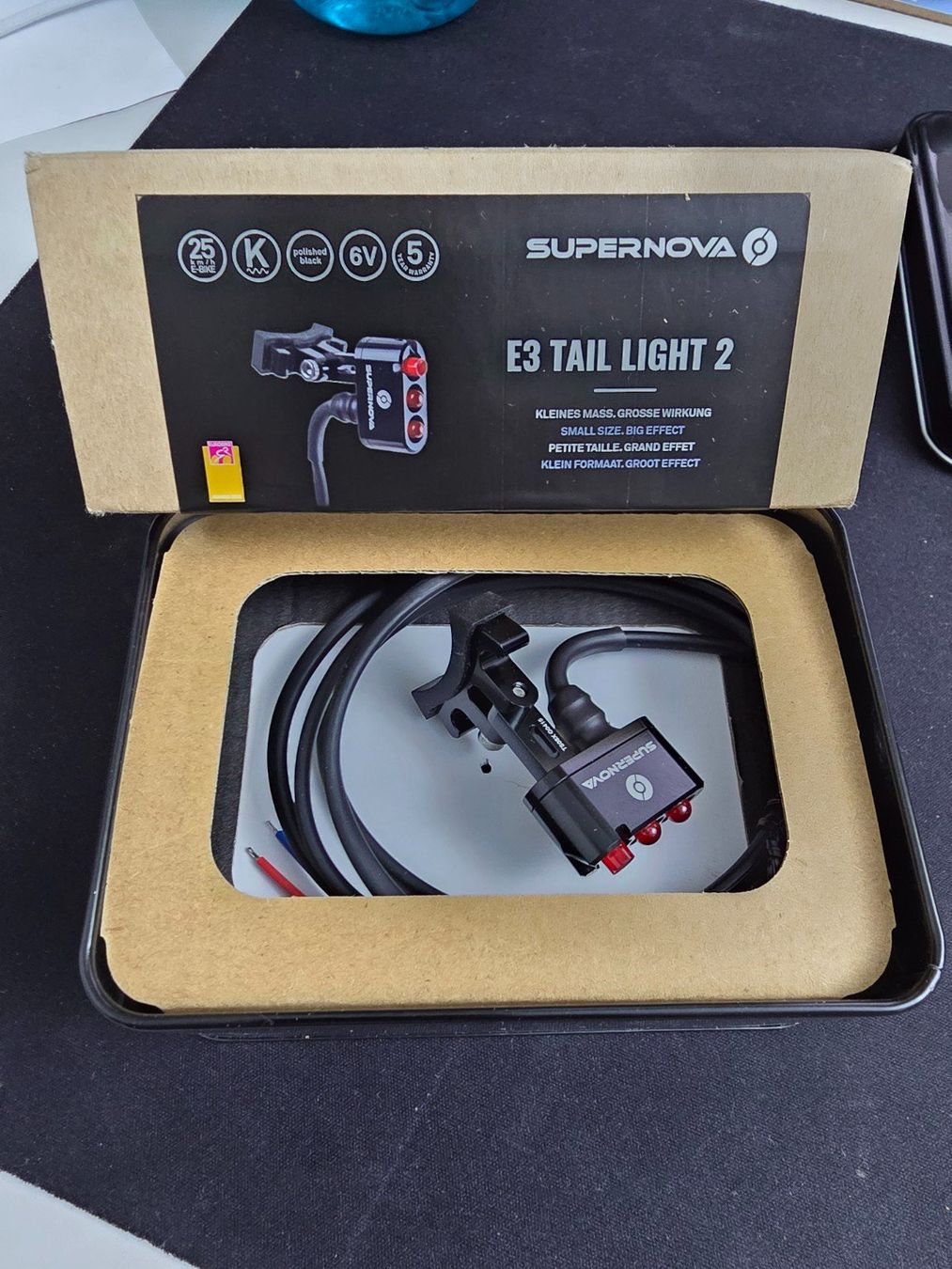 Supernova Pezzi di ricambio: SUPERNOVA E3 Tail Light 2 – Nuovo e nell'imballaggio originale da Dietlikon venduto da Bonamesa