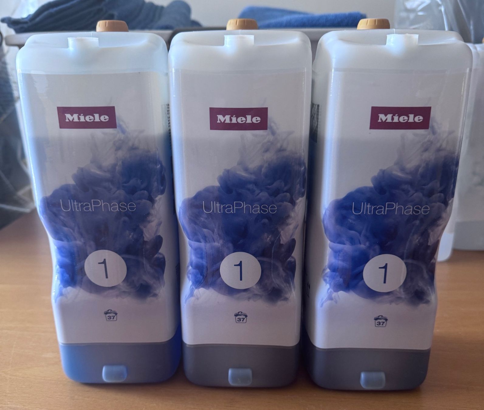 Miele Prodotti di pulizia: Waschmittel Miele Set Ultra Phase 1 & 2 – Nuovo e nell'imballaggio originale da Oberkulm venduto da Vw53 1