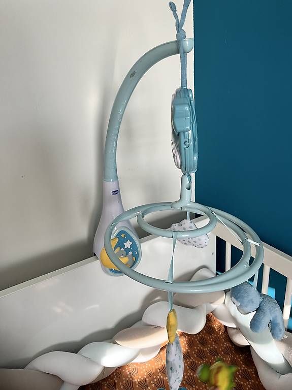Chicco Spielzeuge: Musikmobile Babybett – Gebraucht aus Uster von Mylene28 1
