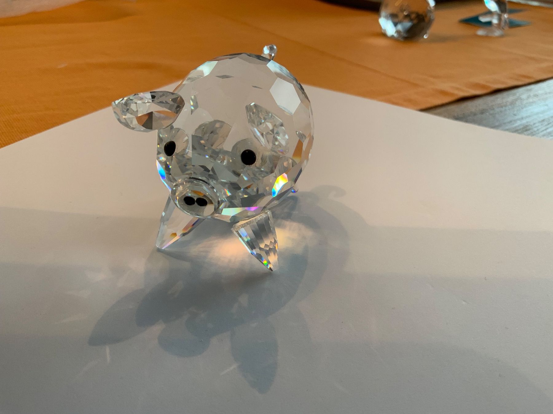 Swarovski Statuette: Süsses Kristall-Schwein, Glücksbringer – Usato da Schübelbach venduto da Hecht11.