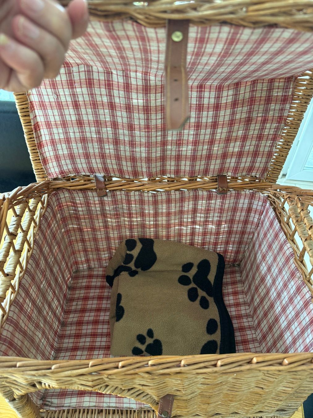 Cucce & Letti: Hunde- oder Katzenkorb aus Korb mit Decke 50 x 34 x 42 cm – Usato da Kirchdorf AG venduto da coco123 3